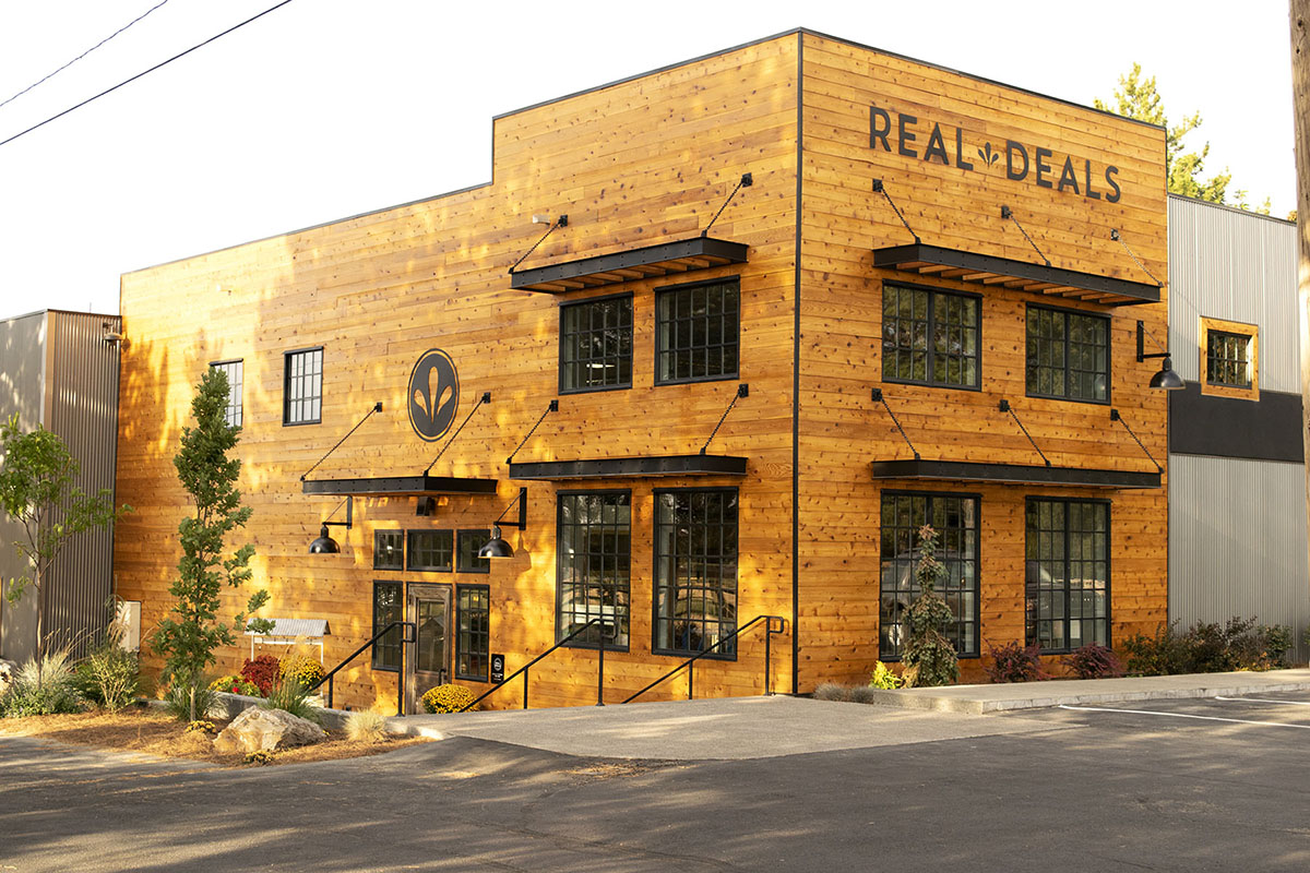 Store front of Twin Falls, Idaho location
